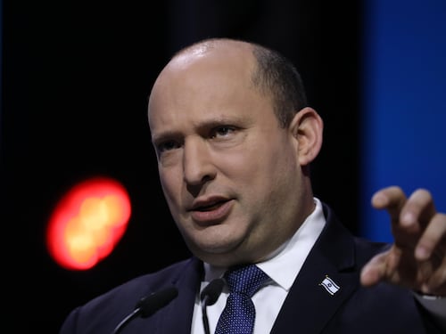 La sfida di Bennett e la partita in Medioriente. Così Israele diventa protagonista nella crisi