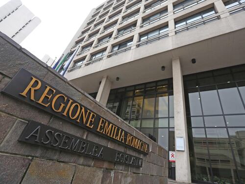 Spese pazze in Emilia Romagna: cene, rimborsi, viaggi e sex toy