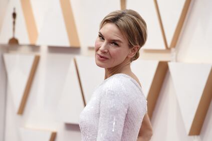 Agli Oscar 2020  ​trionfa il total white 3
