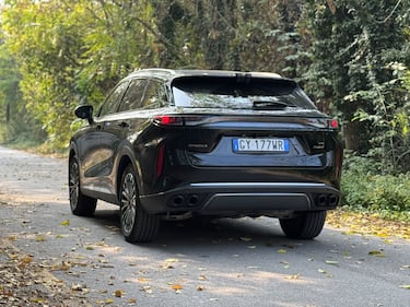 Omoda 9: guarda la gallery del nuovo maxi SUV ibrido cinese 20