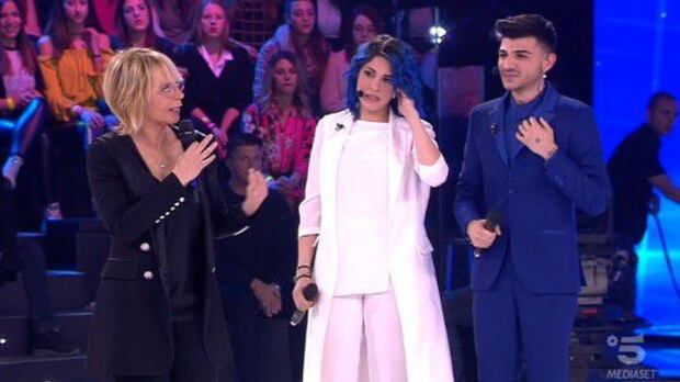 Amici 18, Ludovica e Jefeo si abbracciano al serale