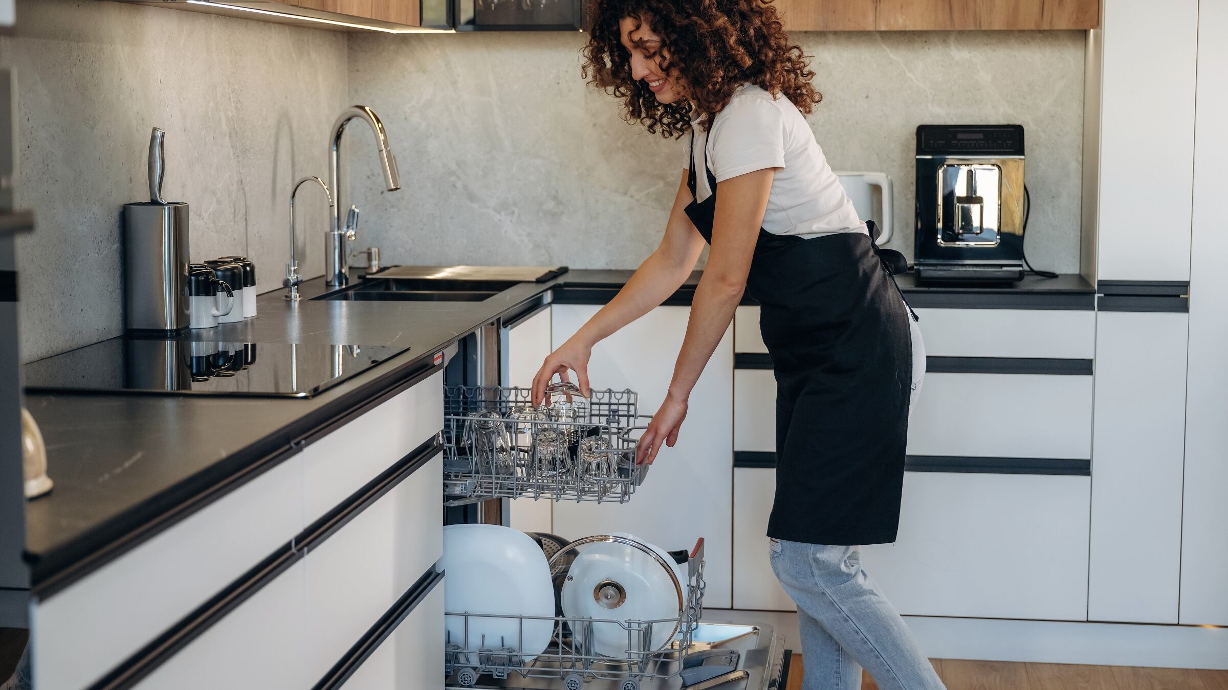 Enel Happy Hours: riduci i consumi usando la giusta fascia oraria