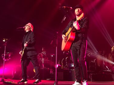Raf e Tozzi tutte le hit in tour e pubblico scatenato 3