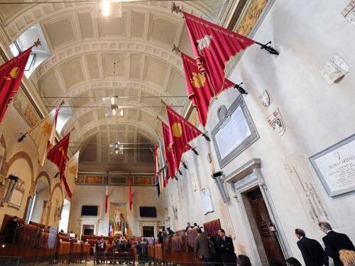 Mafia Capitale nel restauro della sala comunale romana: cinque nuovi arresti