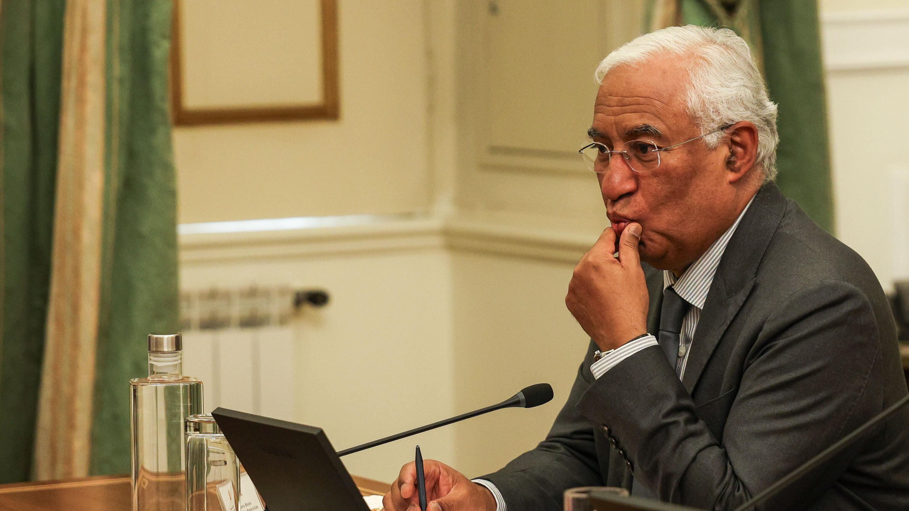 Portogallo, l'errore della procura "salva" l'ex premier indagato per corruzione