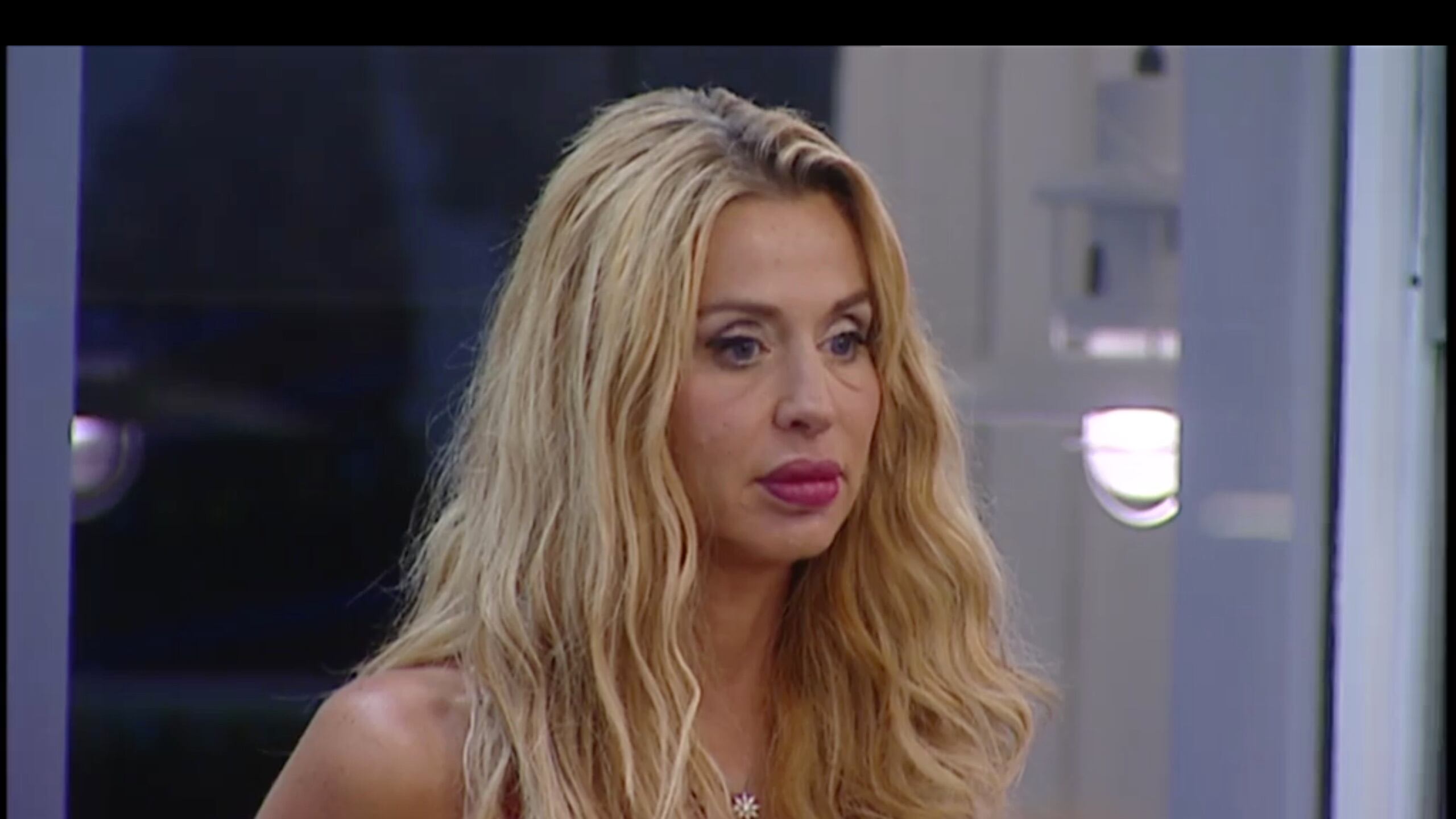 Gf Vip, lite tra Valeria Marini e Mariana Rodriguez
