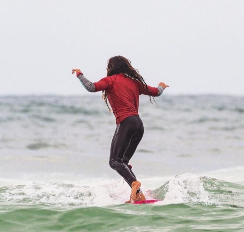 Poeti Norac, la surfista francese trovata morta in Australia 13