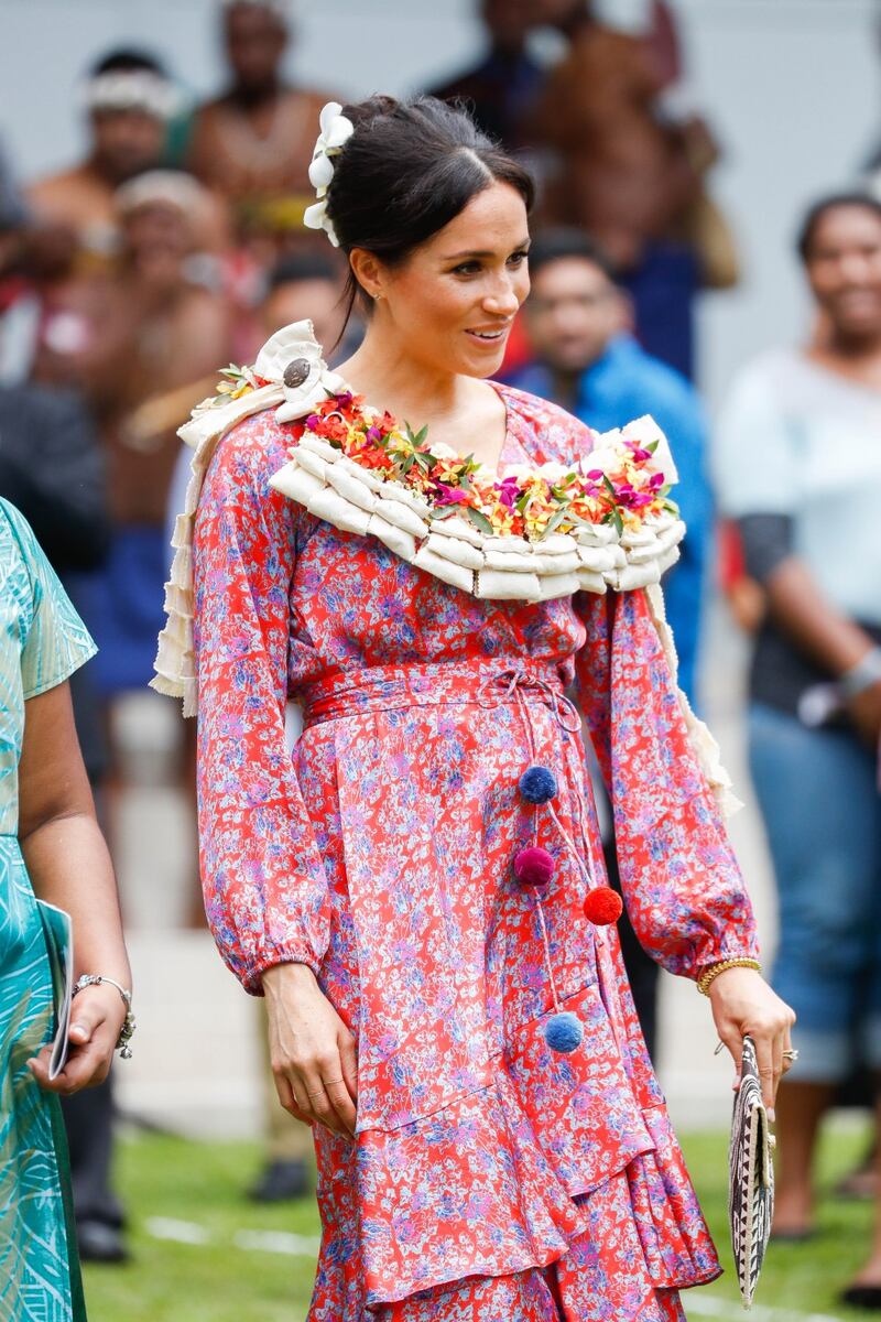 Meghan Markle, i primi scatti in abito premaman 6