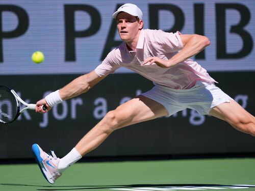 Sinner è perfetto: sconfigge Zverev e raggiunge la prima finale del Masters 1000 californiano