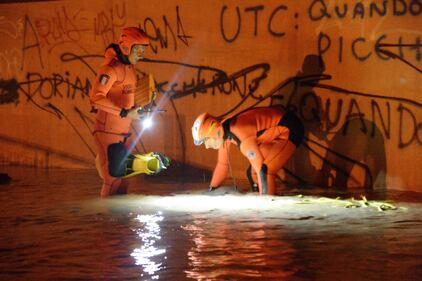 Alluvione a Genova: allagamenti, blackout, scuole chiuse 9