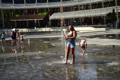 Caldo rovente a Milano e Roma: foto 2