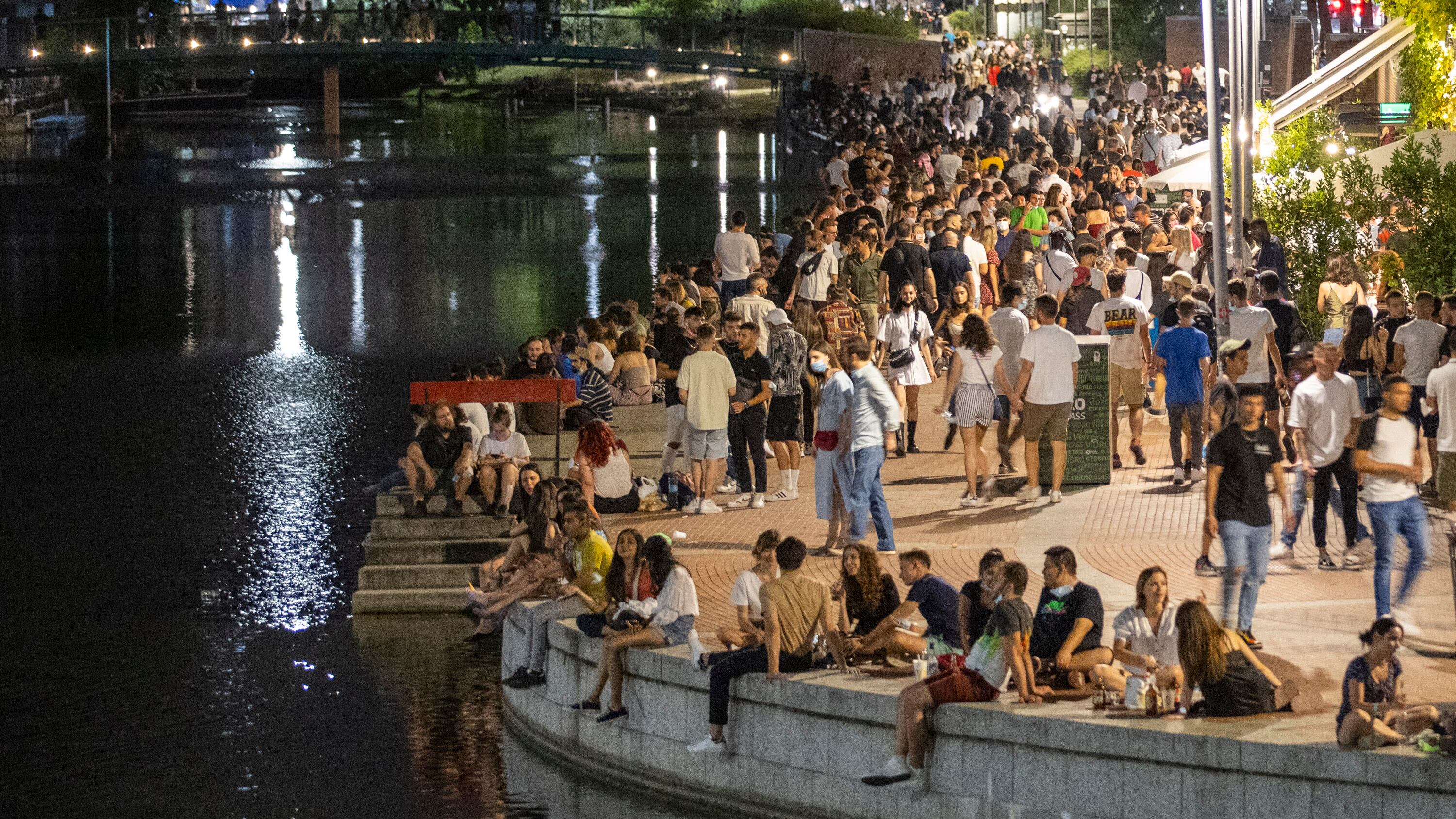 "Hanno troppi soldi in tasca". L'ultima crociata della sinistra