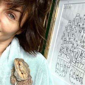Helena Christensen: lato b perfetto a 48 anni 19