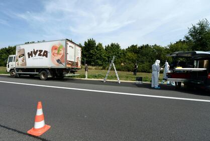 Austria, 71 immigrati morti soffocati in un tir 2