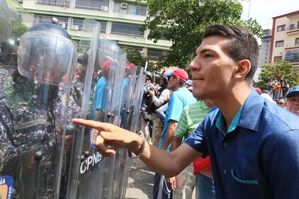 Venezuela: ancora forti proteste contro il governo di Maduro7