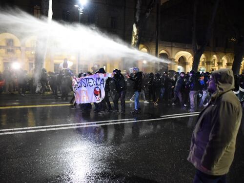 Il poliziotto ferito a Torino: "Racconto la furia antagonista"