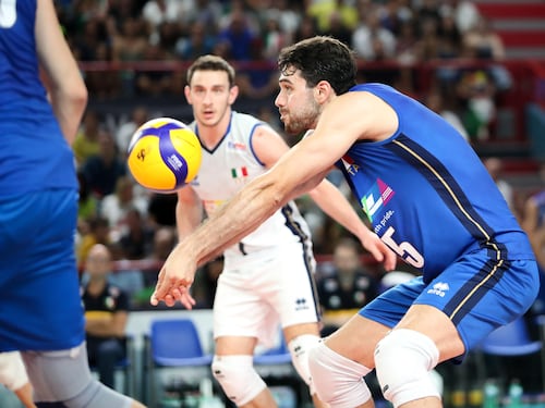 L'Italvolley vola ai quarti: Macedonia frullata
