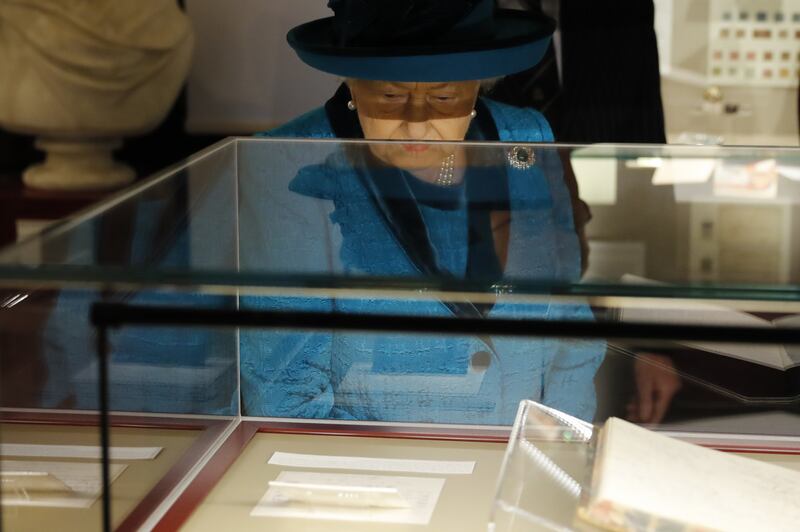 Regina Elisabetta II, le foto della sovrana 2