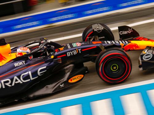 F1 Gp Spagna: pole position di Verstappen, secondo Sainz