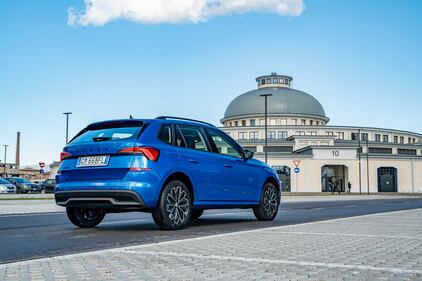Skoda Kamiq Black Dots 4