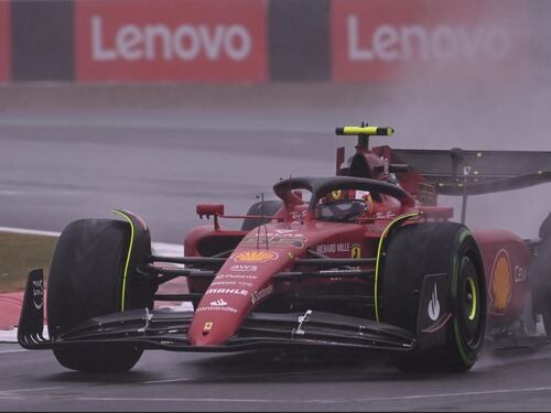 A Silverstone è pole Ferrari: Sainz davanti a Verstappen e Leclerc