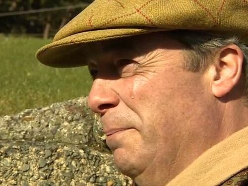 Farage in lacrime alla Bbc: "Bullismo contro i miei figli per il mio impegno politico"