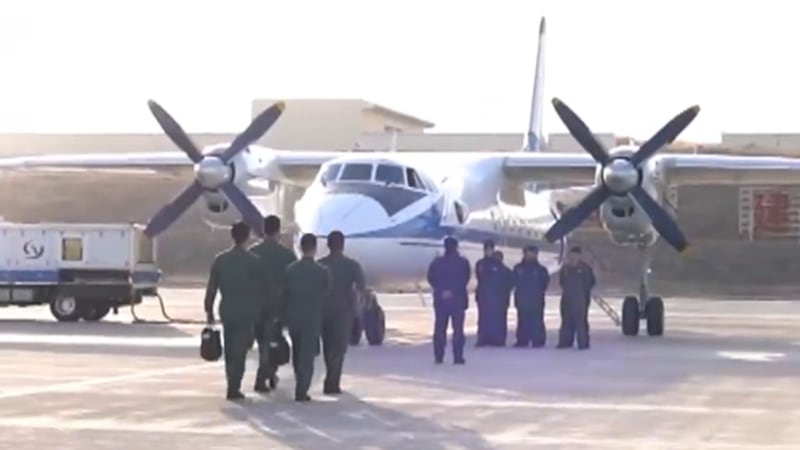 "Addestra piloti per missioni speciali": cosa c'è dietro la mossa della Cina