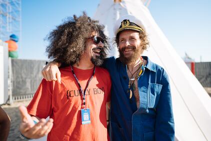 Jovanotti scatenato al Jova Beach Party 5