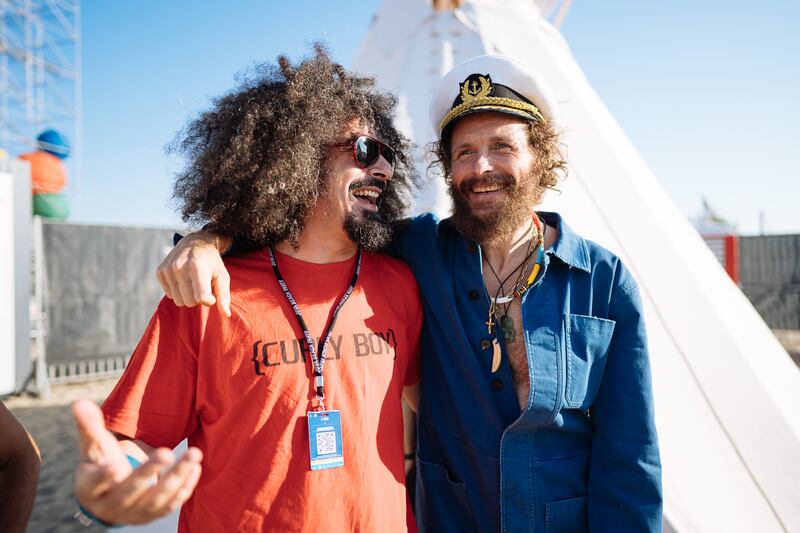 Jovanotti scatenato al Jova Beach Party 5