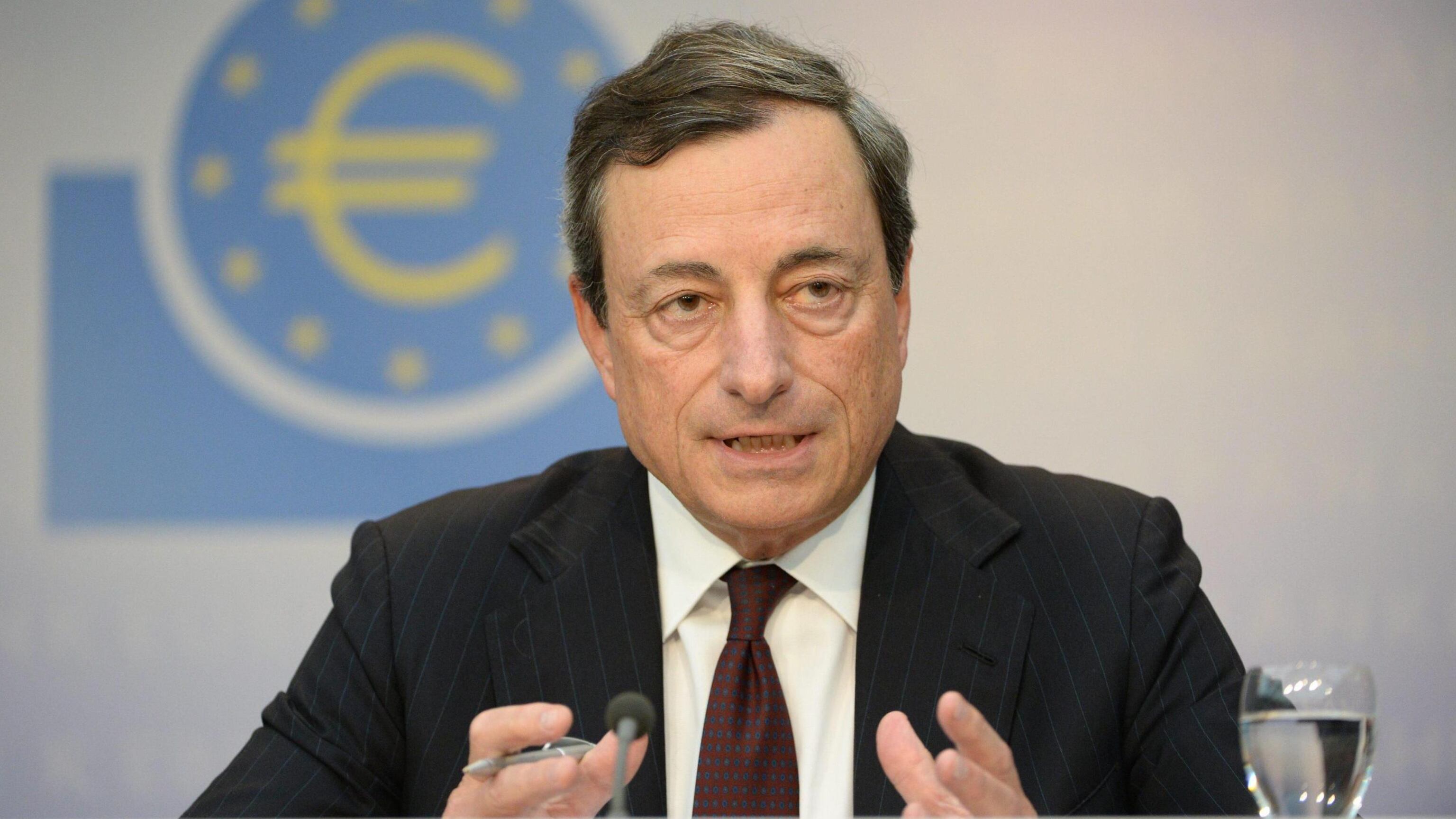 Draghi scrive all'Ue: "No al giro di vite sui bond bancari"