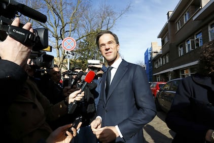 Il premier Rutte vota all'Aia 6