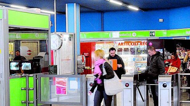 Il metrò lumaca: due ore per il centro