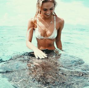 Alexis Ren, la modella super hot su Instagram 27