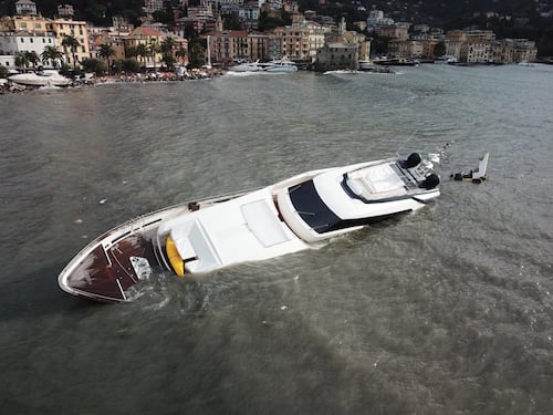 Rapallo, mareggiata danneggia lo yacht di Pier Silvio Berlusconi