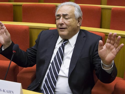 Ancora guai per Strauss-Kahn. Indagato per truffa in Francia
