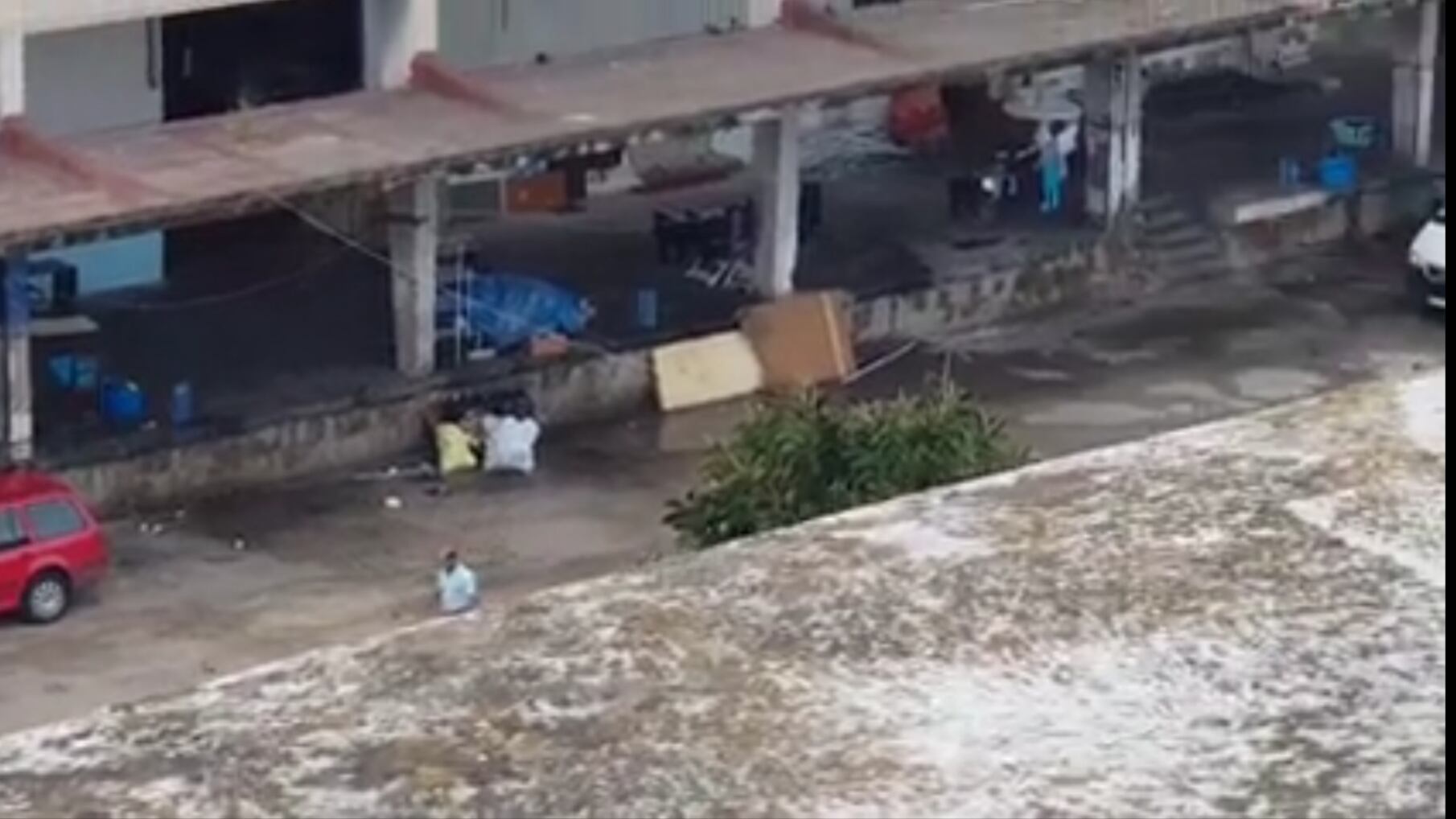 Maxi campo rom (abusivo). L'ira dei residenti: "Ora basta"