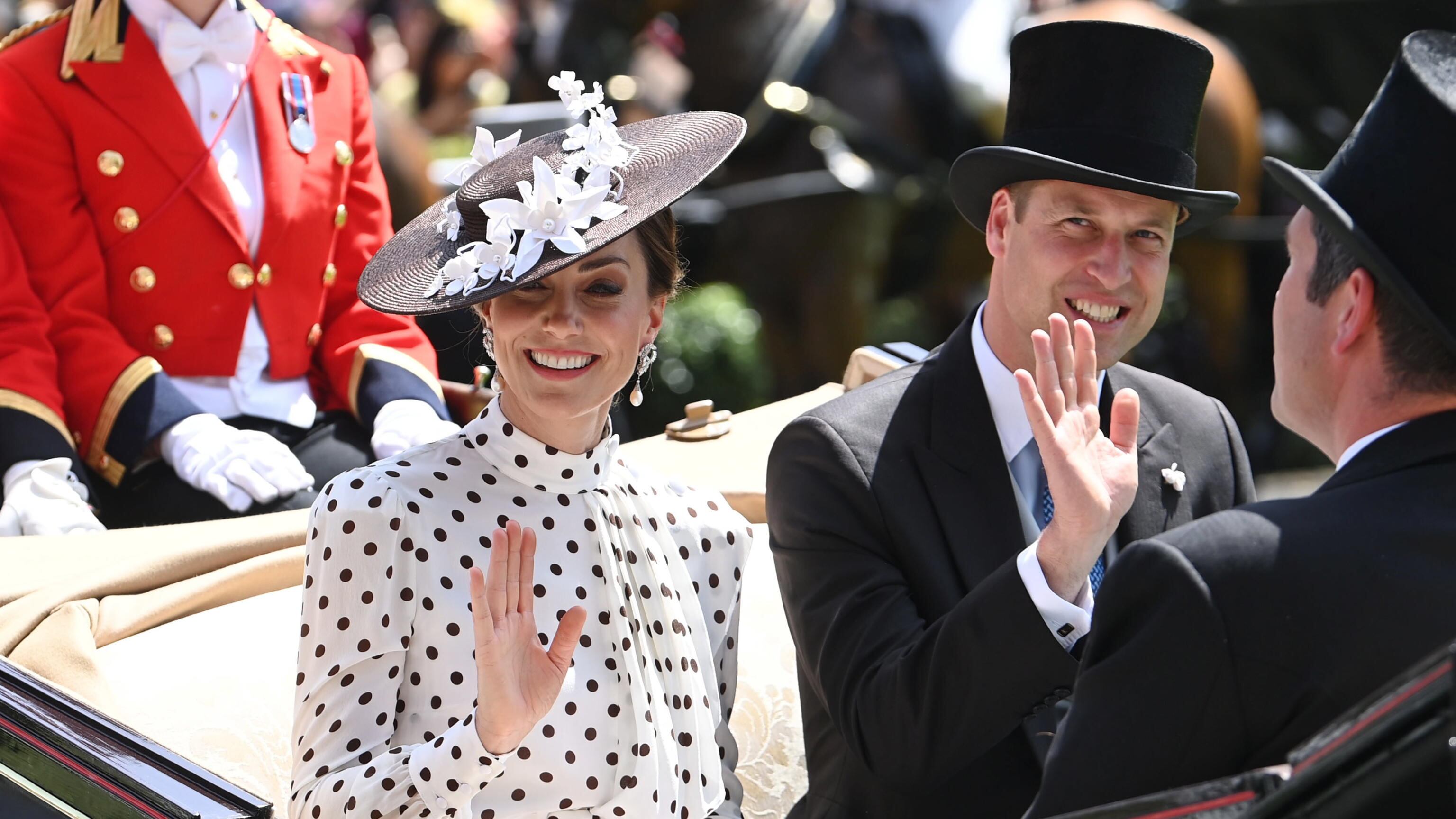Il principe William compie 40 anni: una vita al servizio della Corona