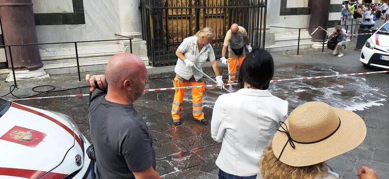 Blitz di Ultima Generazione al Battistero di Firenze: cinque attivisti denunciati 7