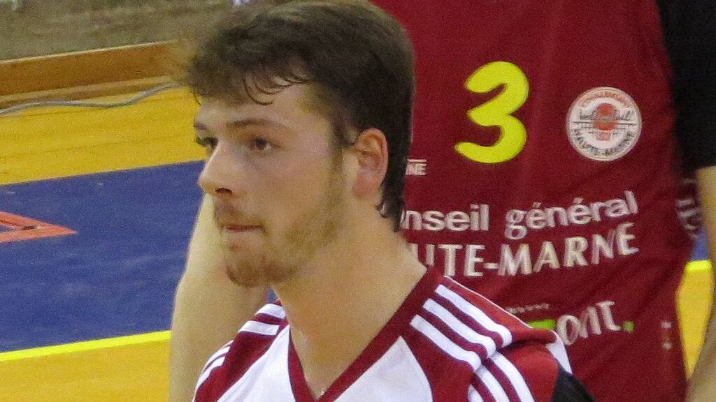 Vince il campionato di pallavolo ed entra in convento: la svolta del capitano Ludovic Duée