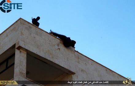 Così l'Isis ammazza i gay 4