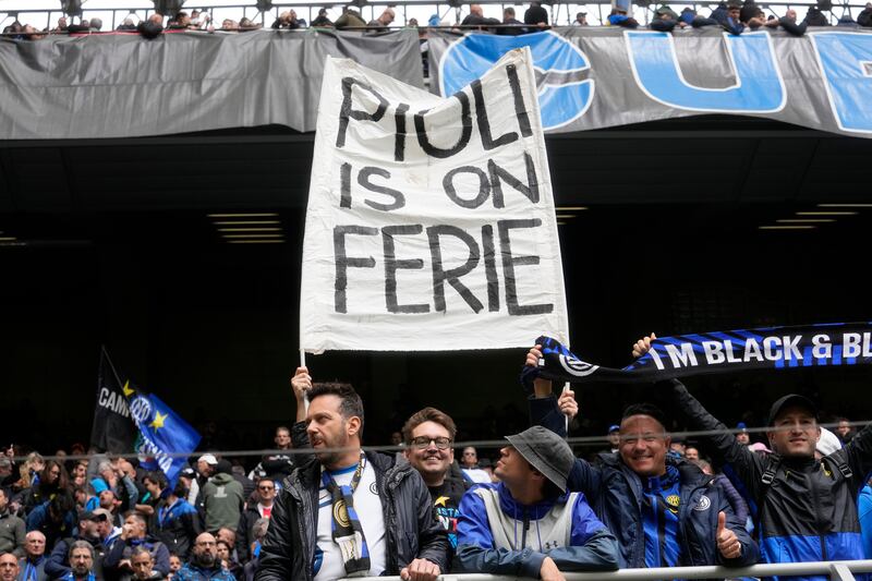 Pioli striscione Inter Torino