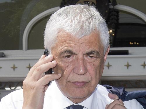 Vertenze di un altro mondo in difesa di casta e privilegi