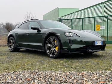 Porsche Taycan Turbo S: la gallery dell'elettrica "familiare" da 952 CV 6