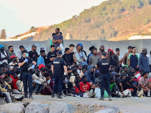 A Ceuta è allarme stupri: nel mirino le migranti minori