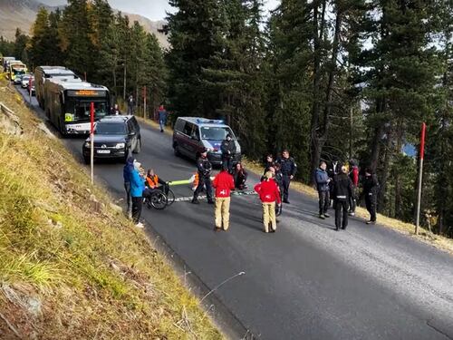 "Ignoranza climatica" i vandali di Ultima Generazione bloccano i mondiali di sci