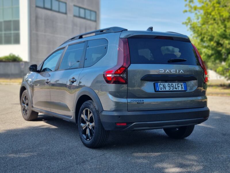 Dacia Jogger Hybrid 140: la gallery del suv 7 posti ibrido super spazioso 6