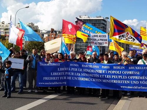 Una marcia per la libertà dei popoli e delle minoranze oppresse