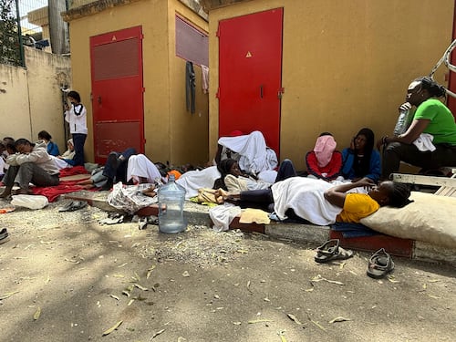Migranti, dall’inizio dell’anno sbarcati in 17.353: -55% rispetto all’anno prima. Crescono del 37% gli sbarchi in Spagna