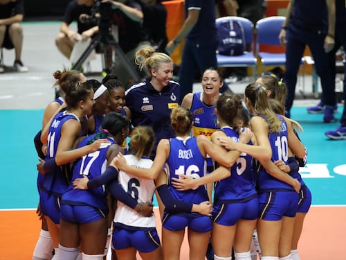 Nations League, Italvolley femminile da record: supera gli Stati Uniti e vola in semifinale