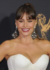 Emmy 2017, attrici hot sul red carpet 6